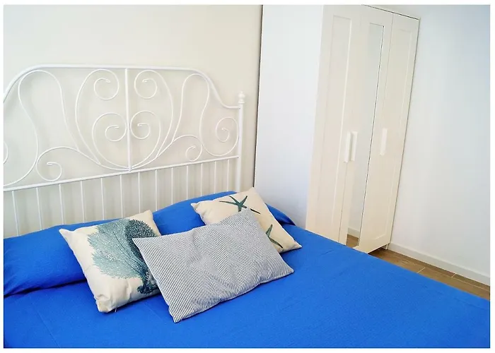 Sea Suite 26
