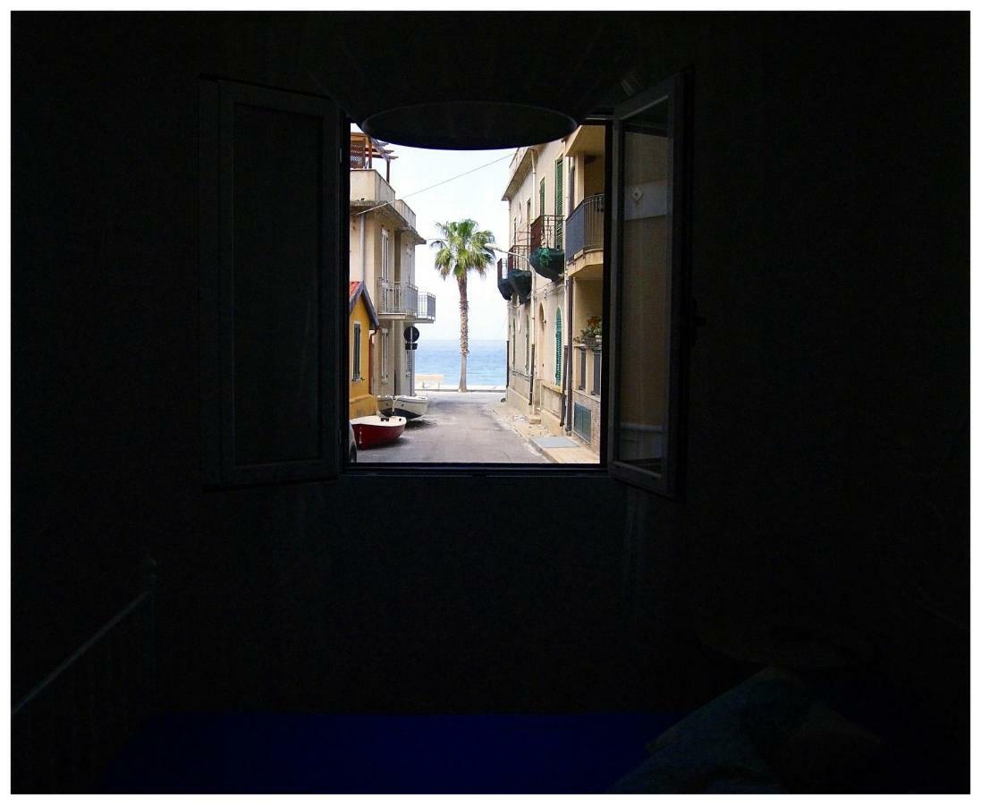 Sea 26 *